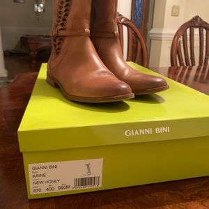 Gianni Bini tall boots